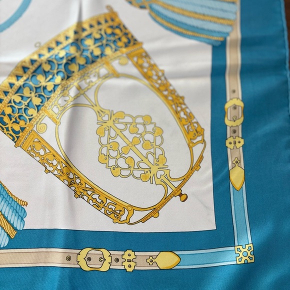 Vintage Hermes Les Muserolles Scarf Size 90 35x35 - Picture 5 of 6